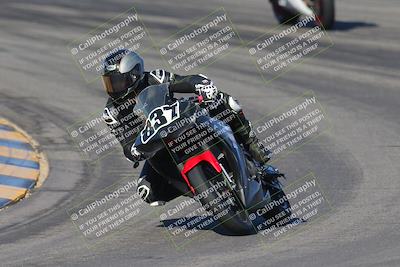 media/Dec-09-2023-SoCal Trackdays (Sat) [[76a8ac2686]]/Turns 9 and 10 (10am)/